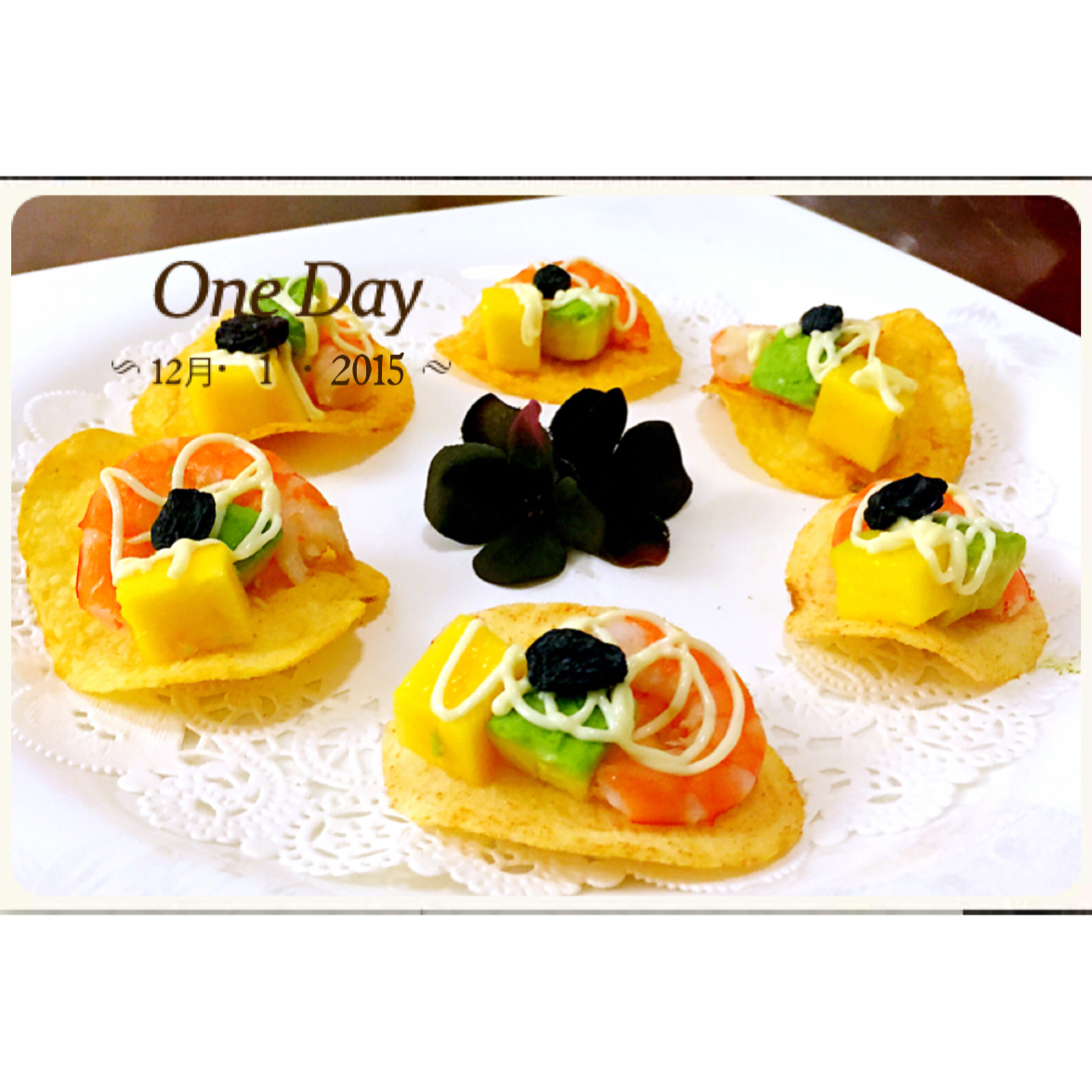 薯片牛油果大虾沙拉