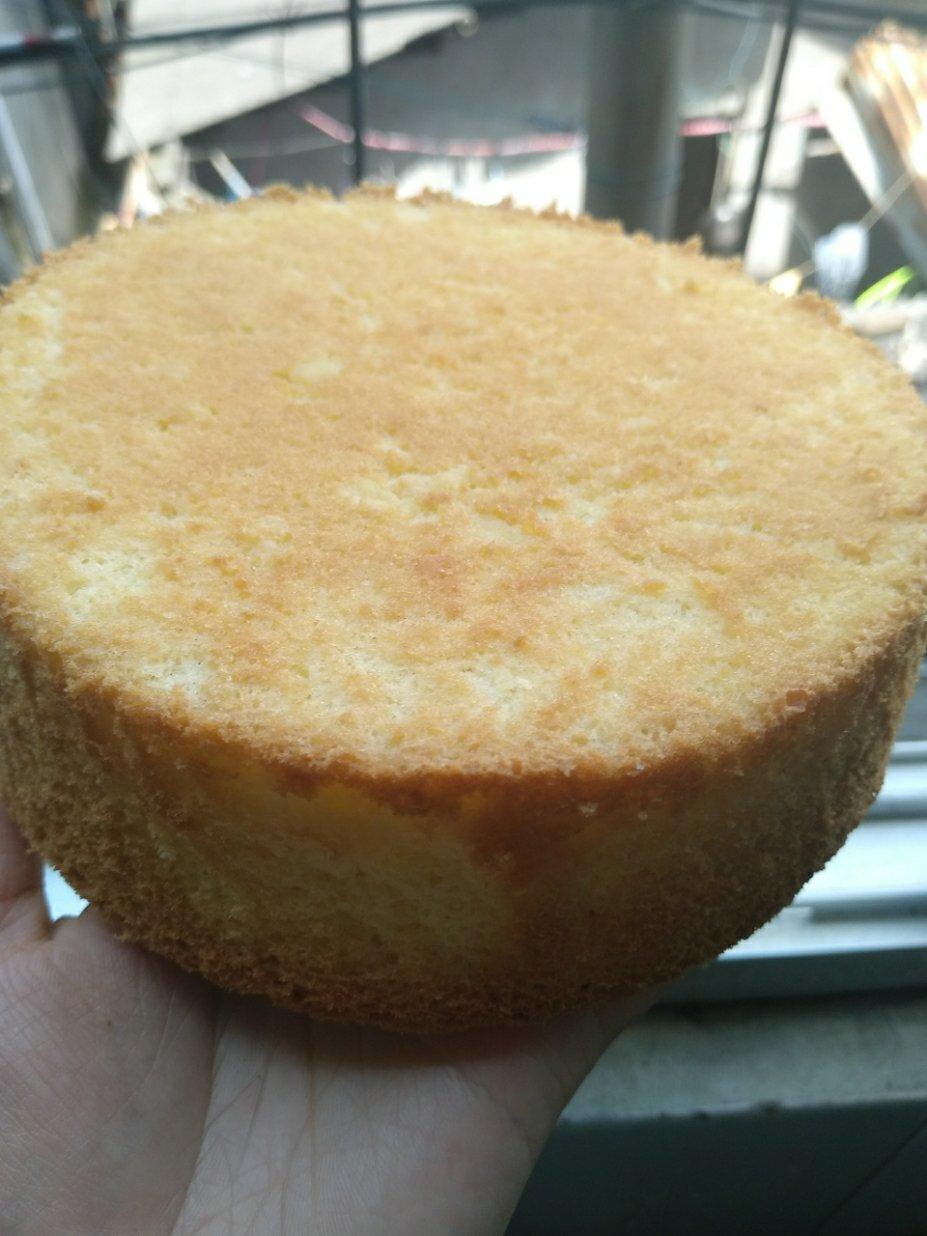 比戚风还要柔软Q弹的海绵蛋糕