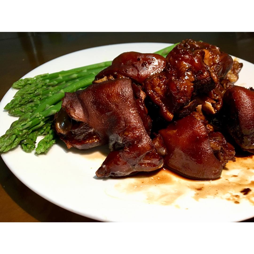 【电饭煲猪蹄】