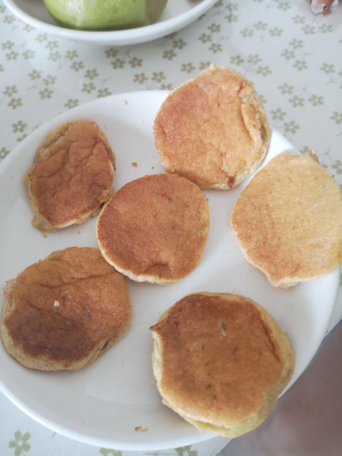 宝宝辅食:宝宝超爱吃的香蕉饼