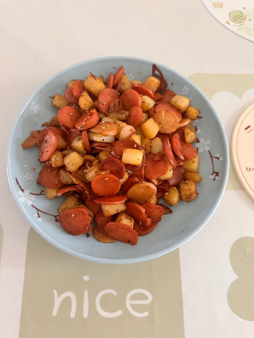 孜然火腿土豆丁