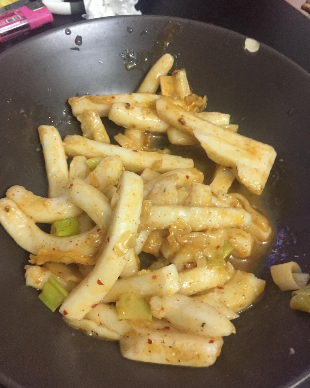 泡菜炒年糕