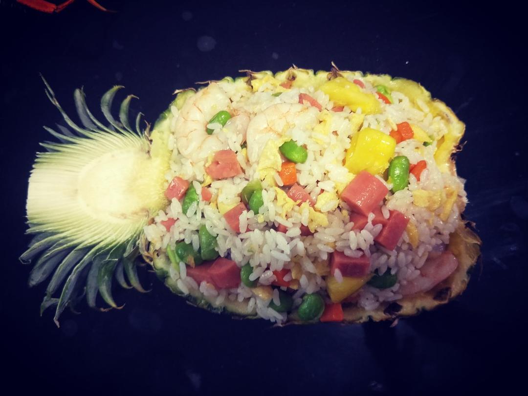 菠萝炒饭