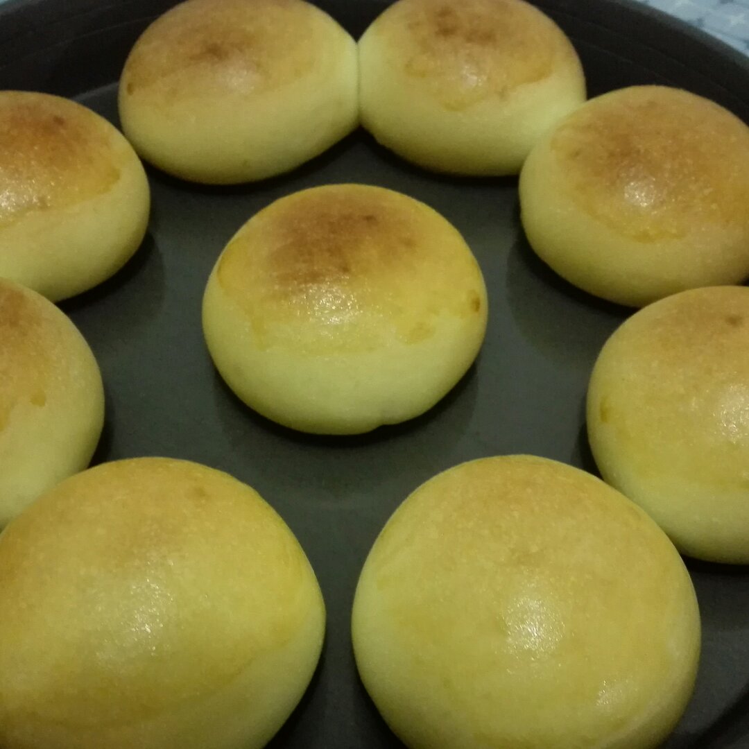 花生馅喷香小面包