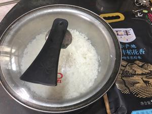 蒸笼蒸饭，粒粒分明！㊙️最好吃的大米饭做法！的做法 步骤9