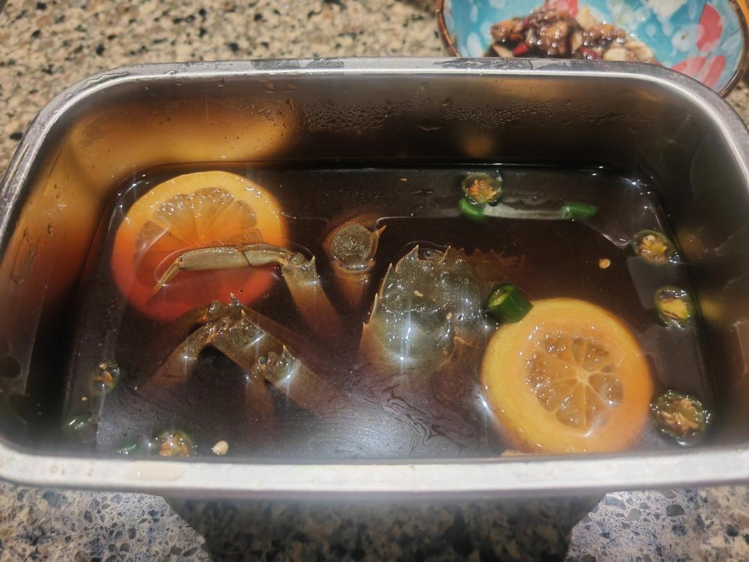 鲜甜的韩式生腌酱蟹 Gejang