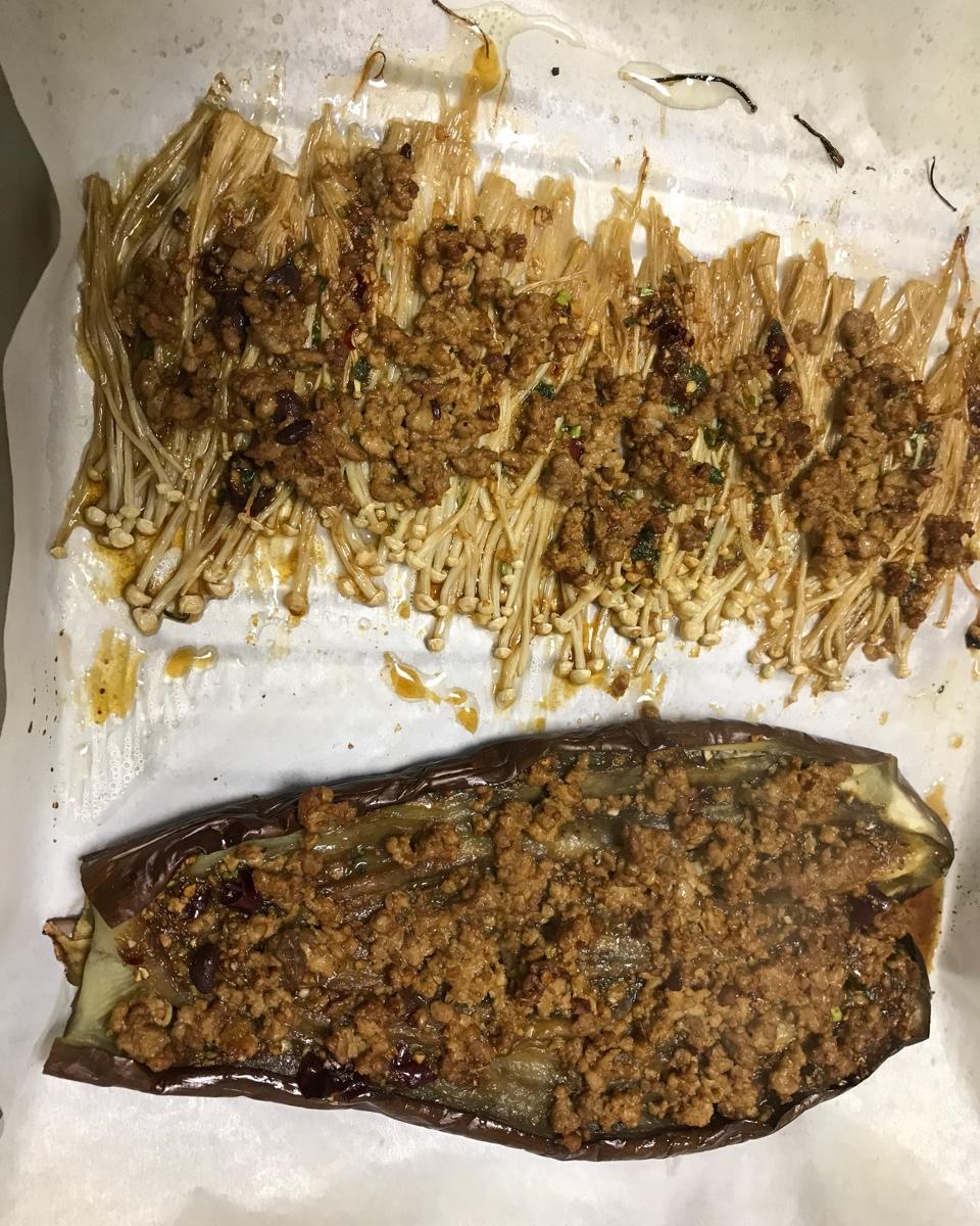 CC招牌菜销魂烤茄子，百吃不厌！