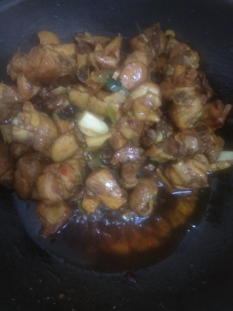 鲜香的鸡腿烧土豆的做法