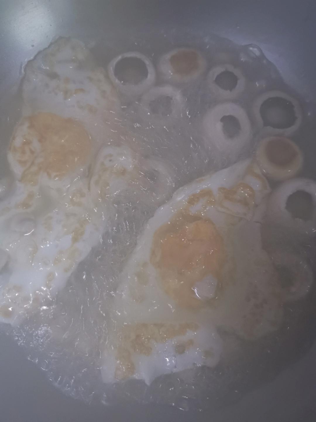 口蘑煎蛋汤