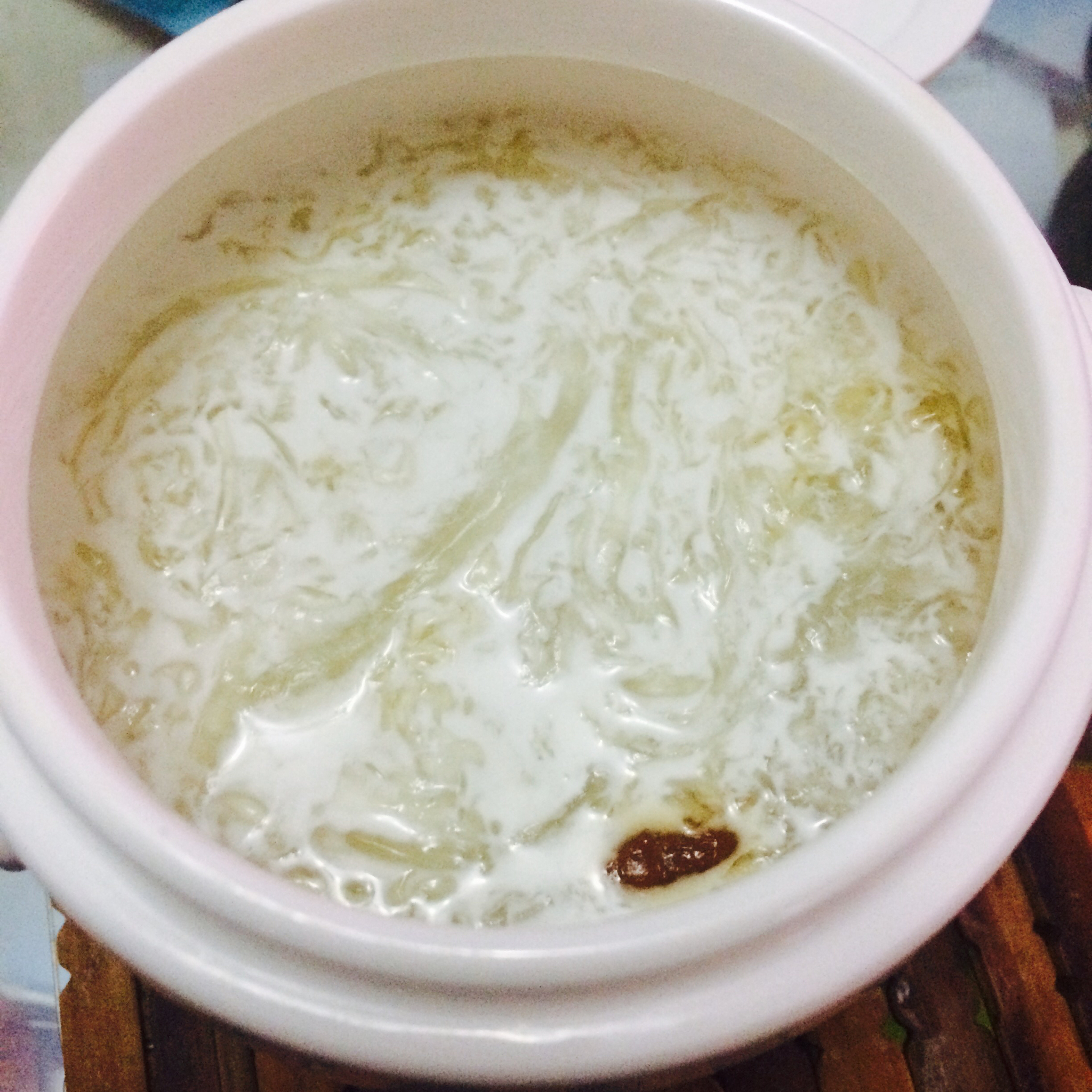 养生冰糖椰浆燕窝