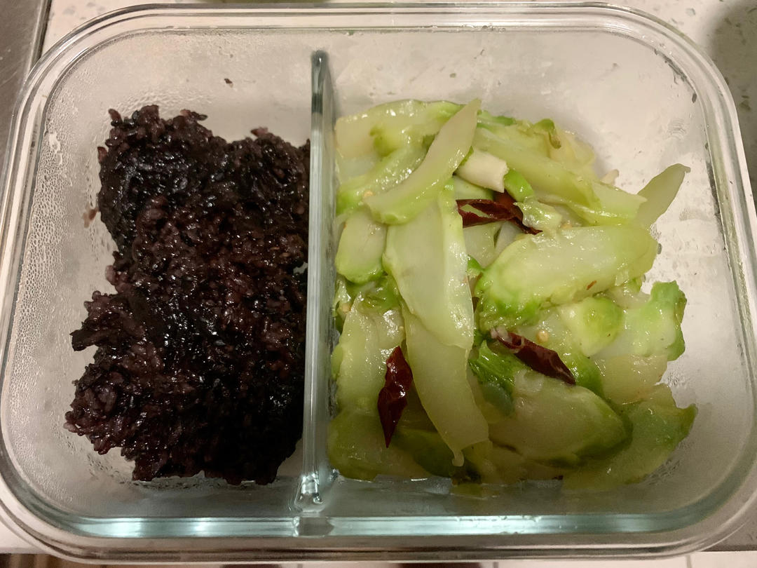 清炒娃娃菜头（儿菜）