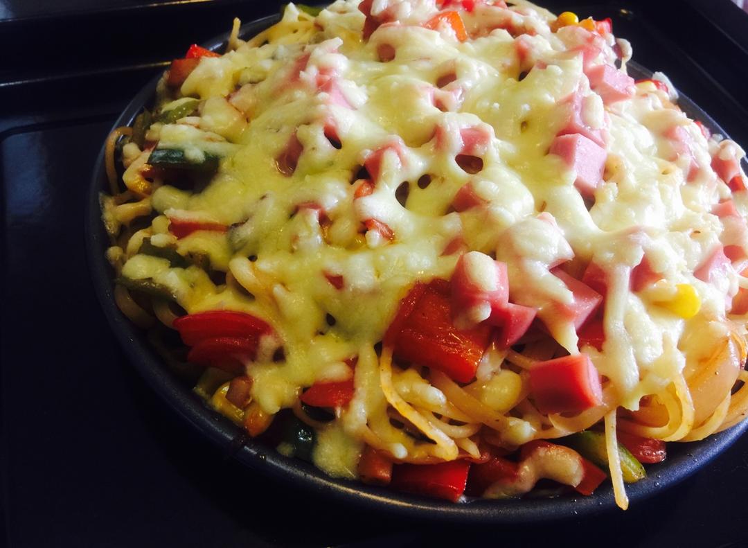 芝士肉酱焗意面