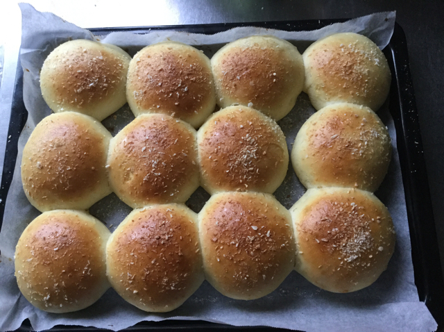 牛奶红豆小餐包