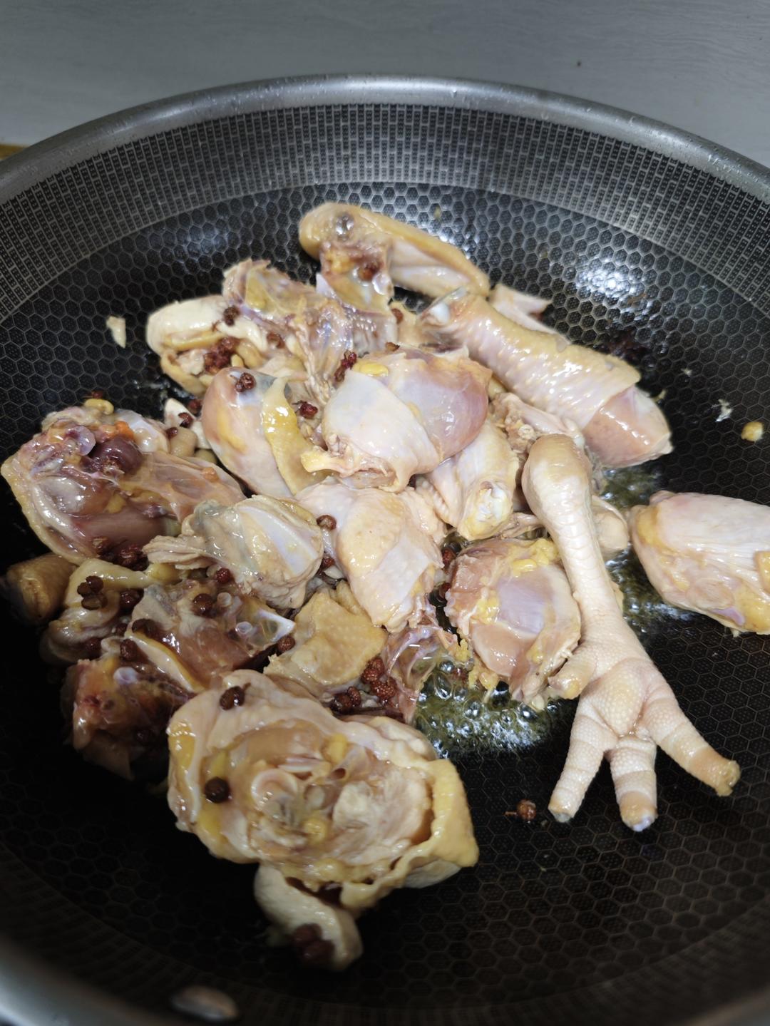 辣椒炒鸡（临沂家常）