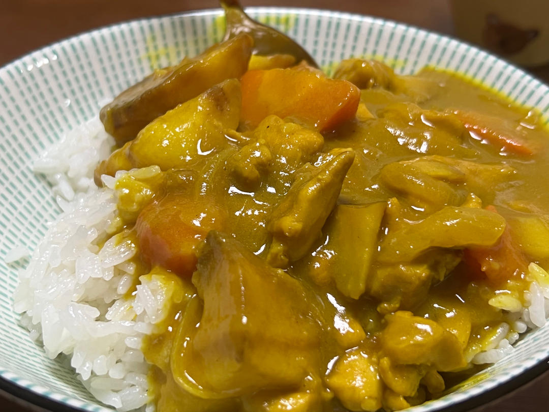 零失败日式咖喱鸡肉饭！！最正宗日本家庭做法！简单又好吃！