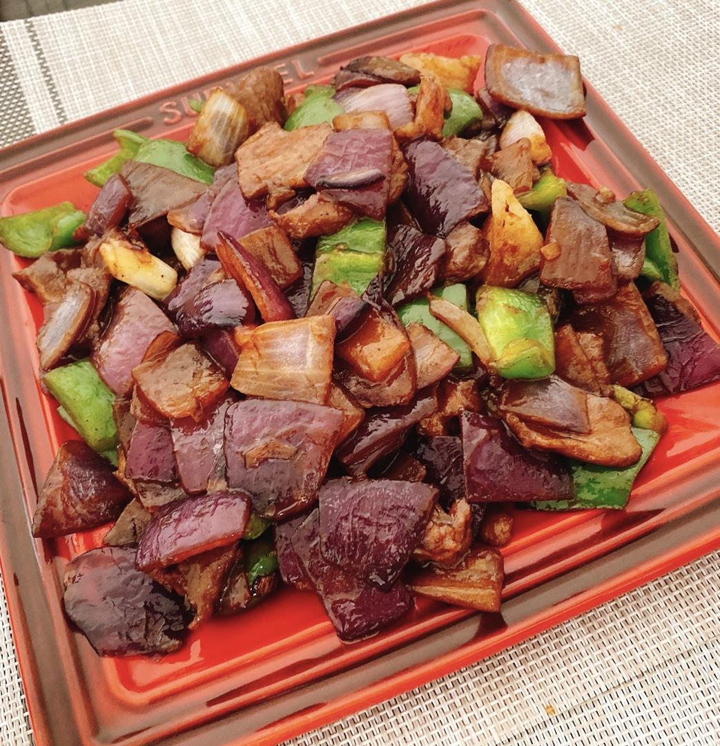 下饭菜：洋葱青椒炒肉片