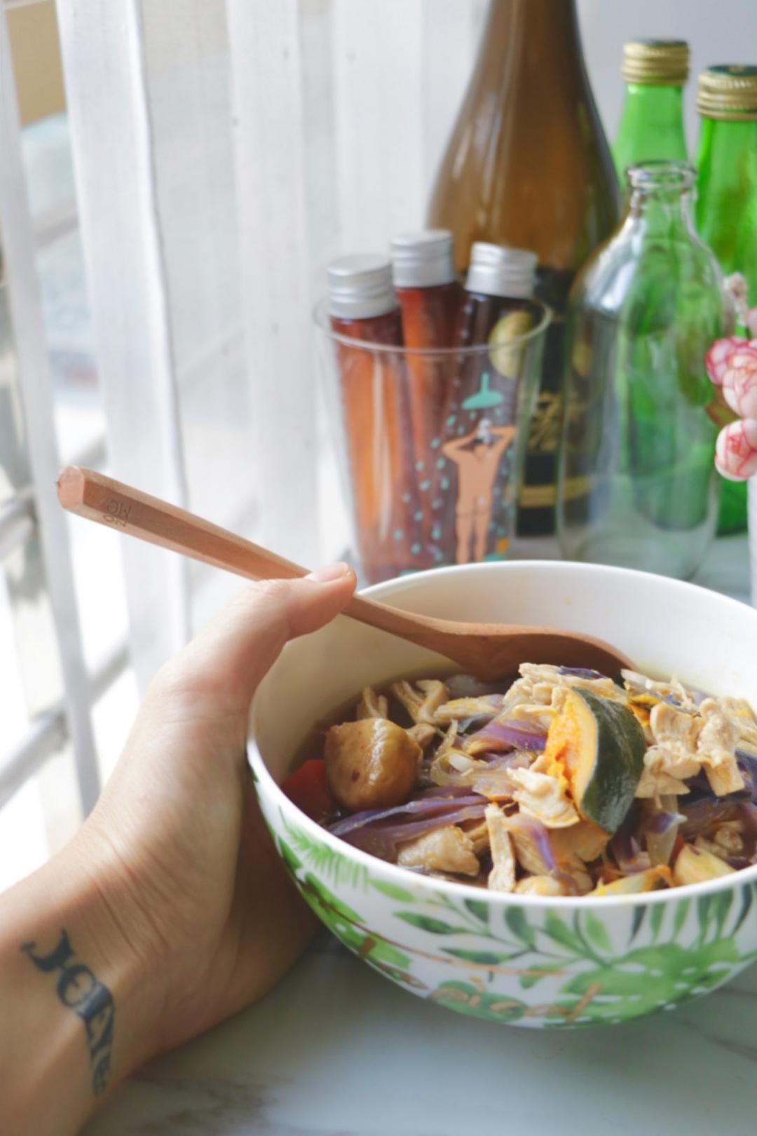 南瓜栗子鸡汤丨健康·三餐