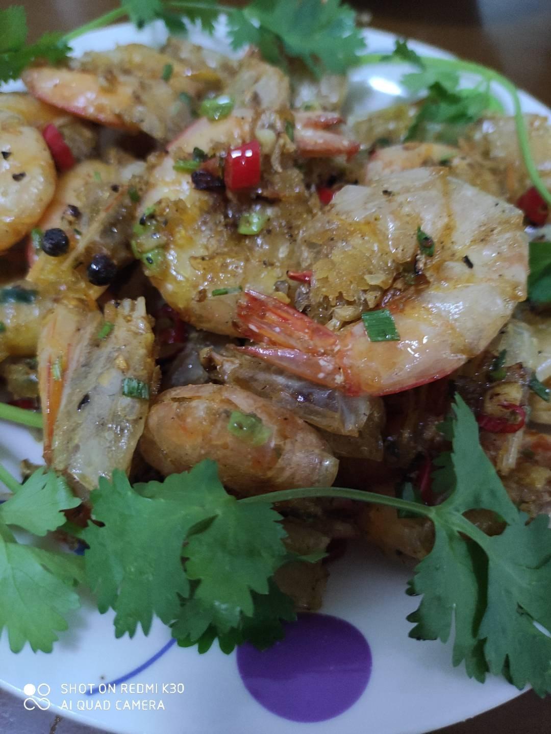 椒盐虾(酥脆到掉渣)