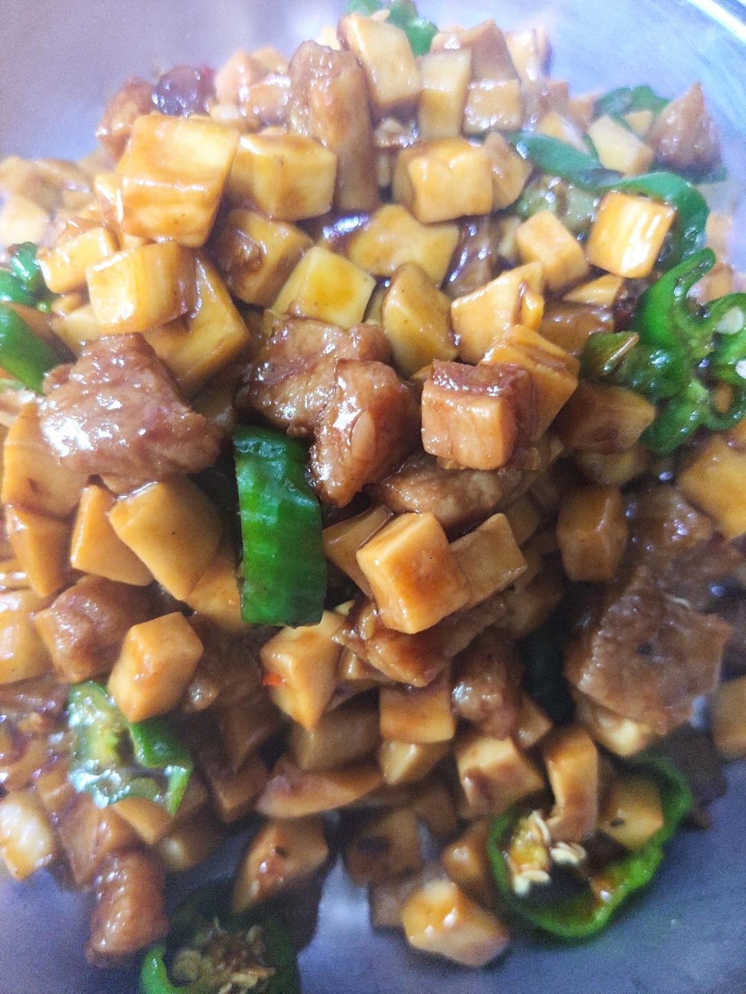 黑椒杏鲍菇牛肉粒