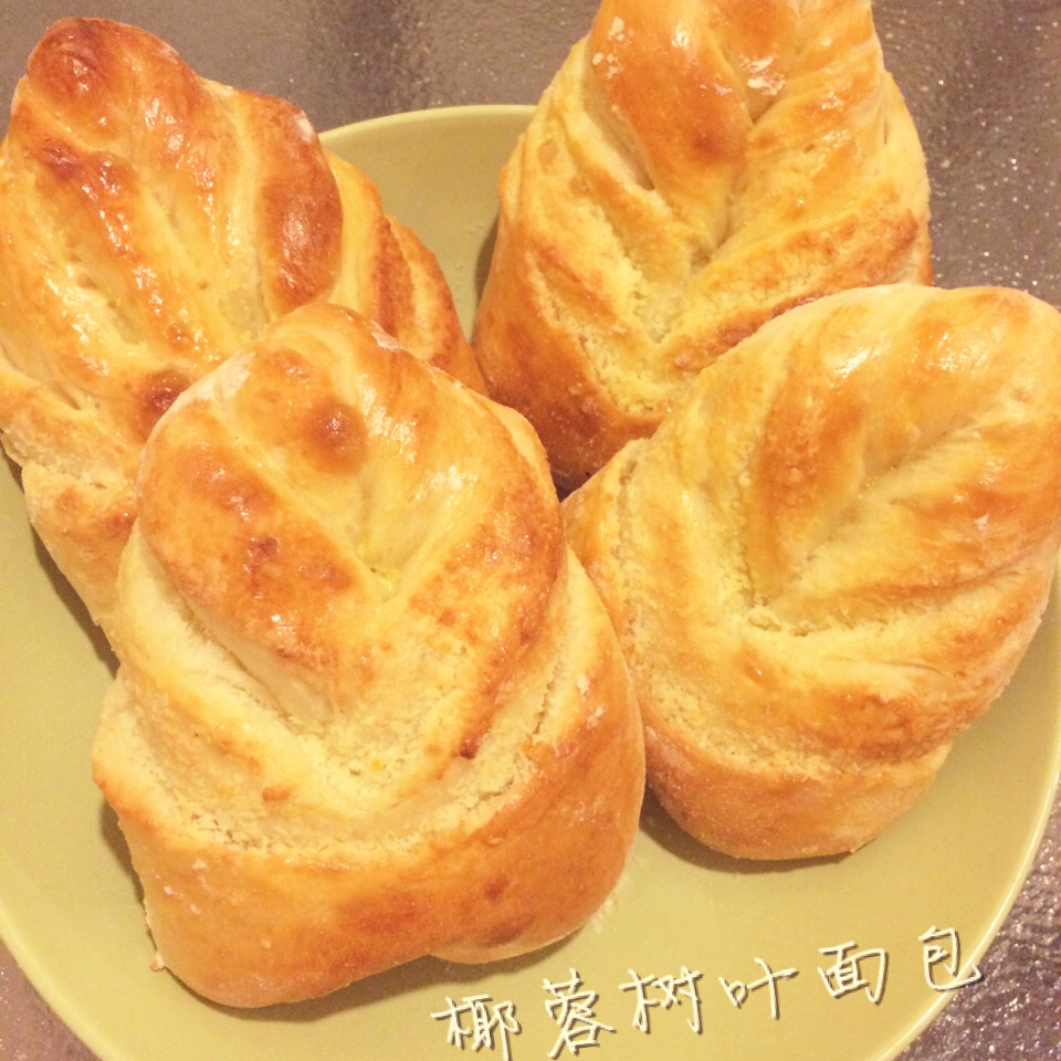 椰蓉叶子面包