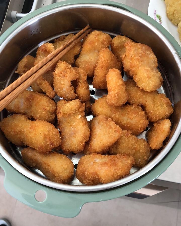 我认为龙利鱼（or巴沙鱼）最好吃的做法