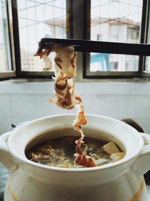酸菜羊肉豆腐砂锅的做法 步骤6