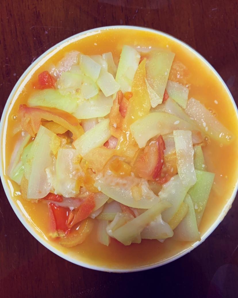 不会做菜的笨墨墨做的蕃茄烧夜开花