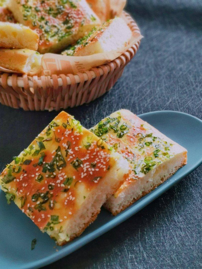 香葱肉松面包卷