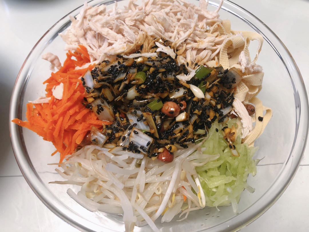 🥒鸡丝凉面