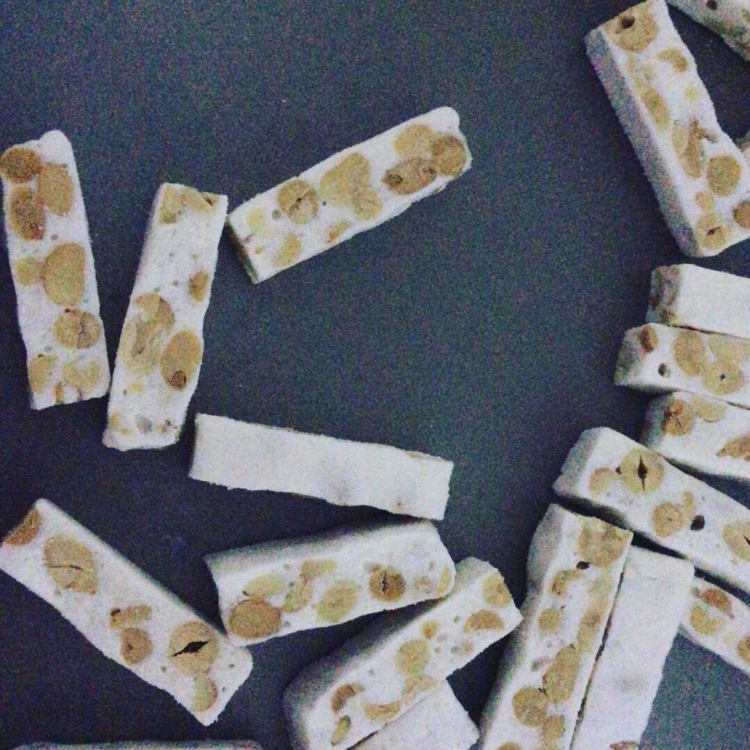 浓郁椰香牛轧糖