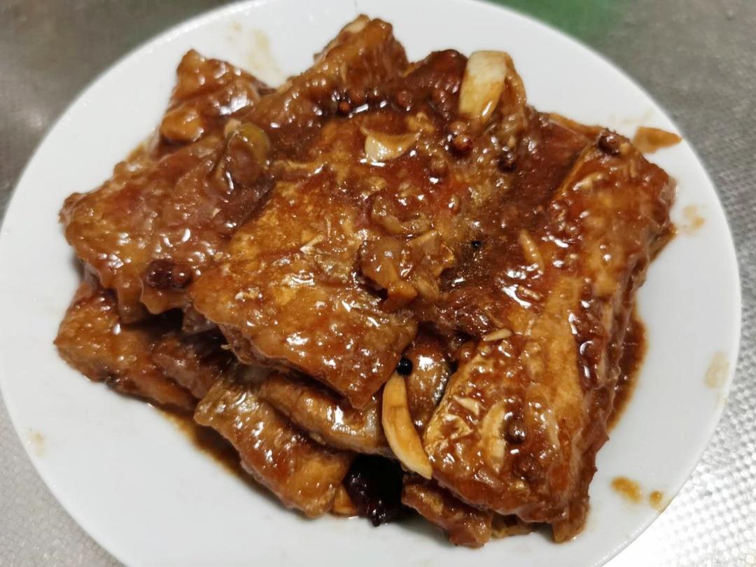 零失误的红烧带鱼，经典家常菜，吃了就忘不掉的味道