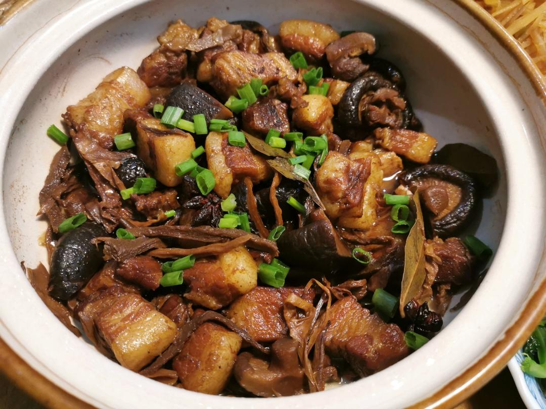 不焯水不放油的家常红烧肉