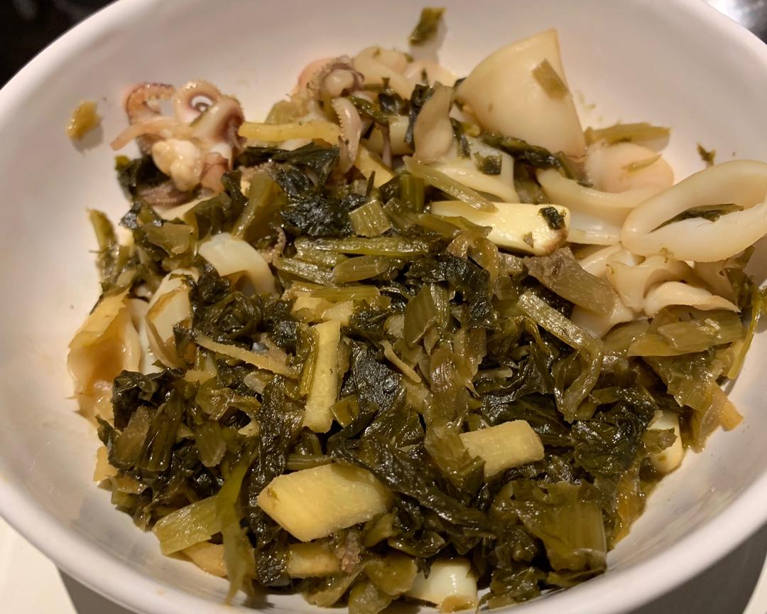 温州咸菜炒乌贼