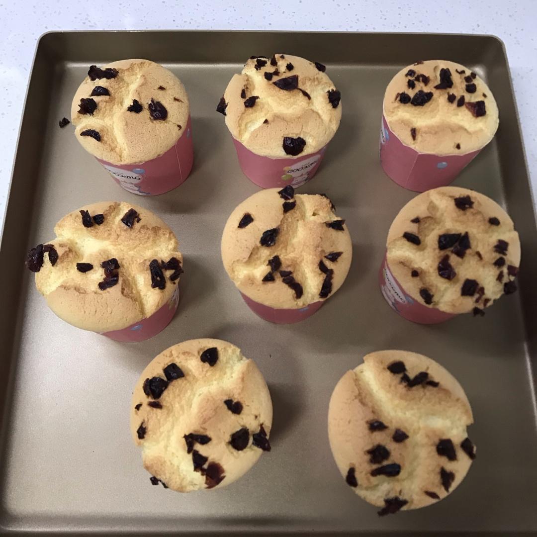 蔓越莓纸杯蛋糕