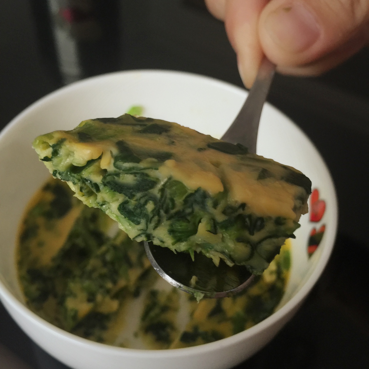 【快手辅食】菠菜蒸鸡蛋糕（12m+）