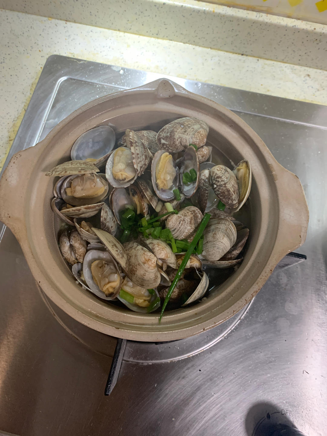 快手减脂餐：白葡萄酒煮蛤蜊