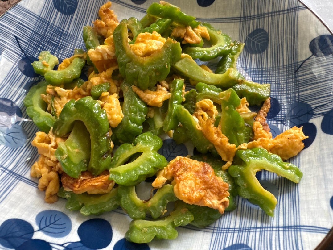 苦瓜炒蛋（清火菜）