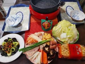 味好美灵魂汤底～韩式部队火锅的做法 步骤1