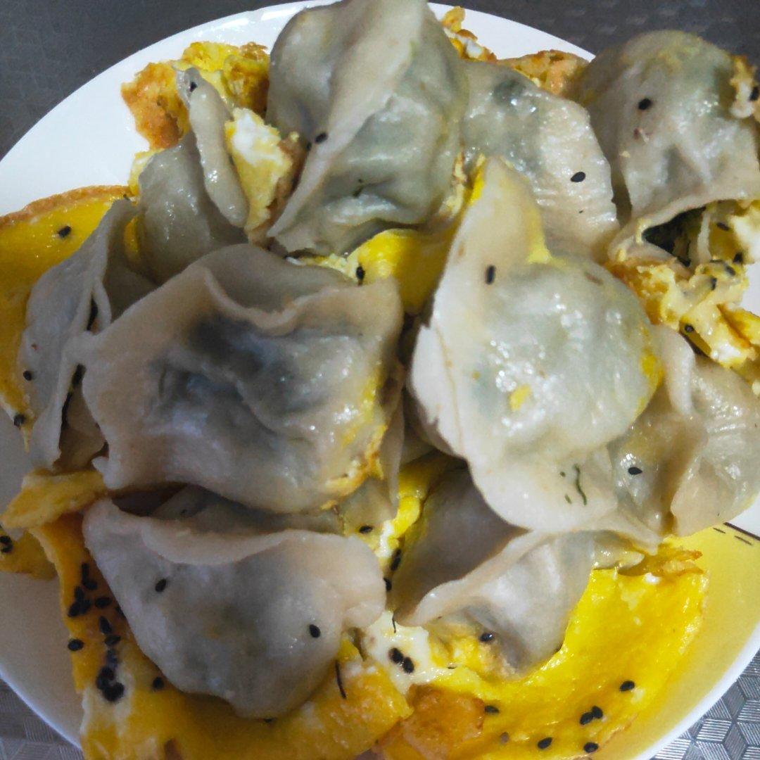 抱蛋煎饺（剩饺子版）