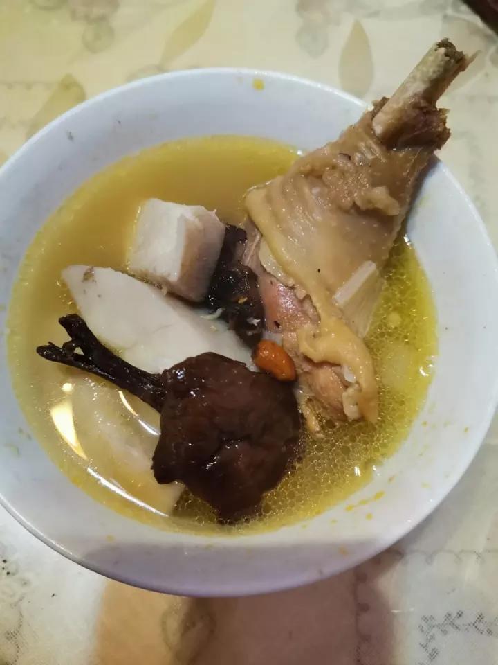 香菇鸡汤