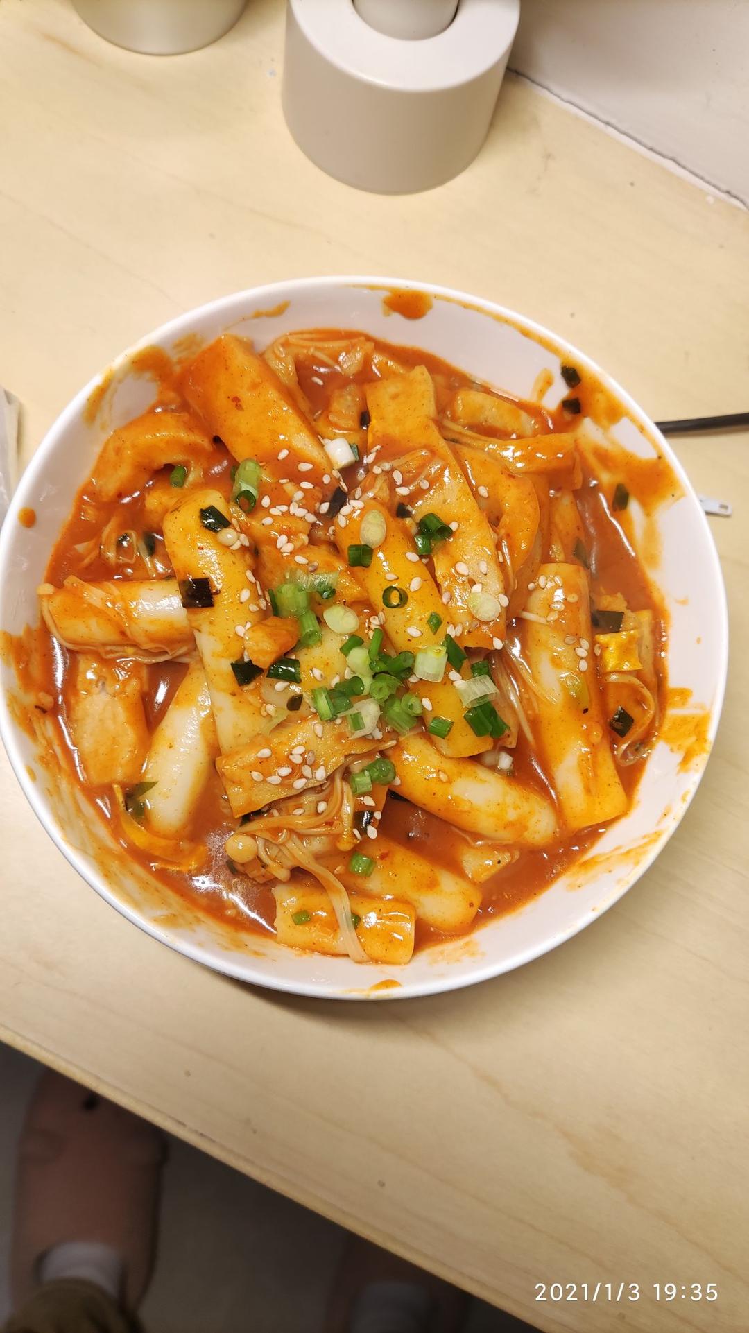 『韩式辣炒年糕』软软糯糯一口一个～