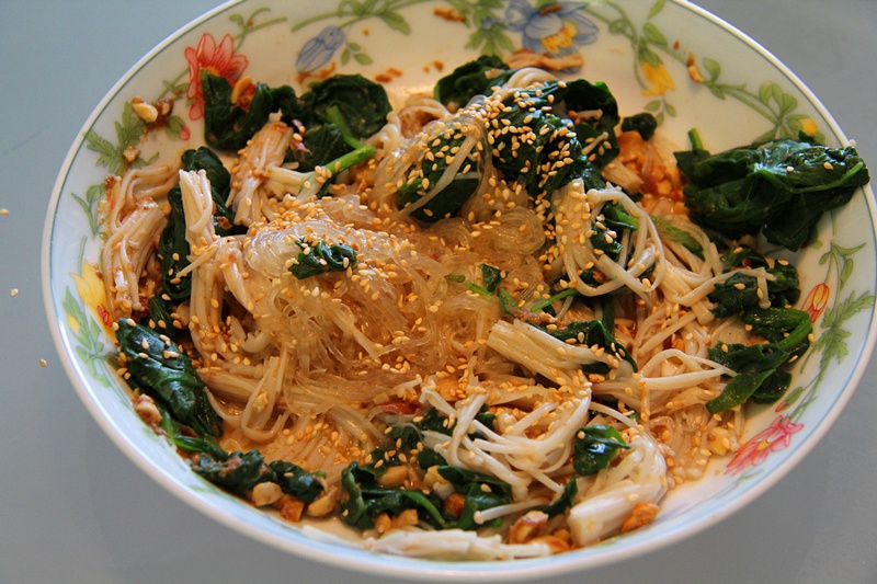 凉拌金针菠菜