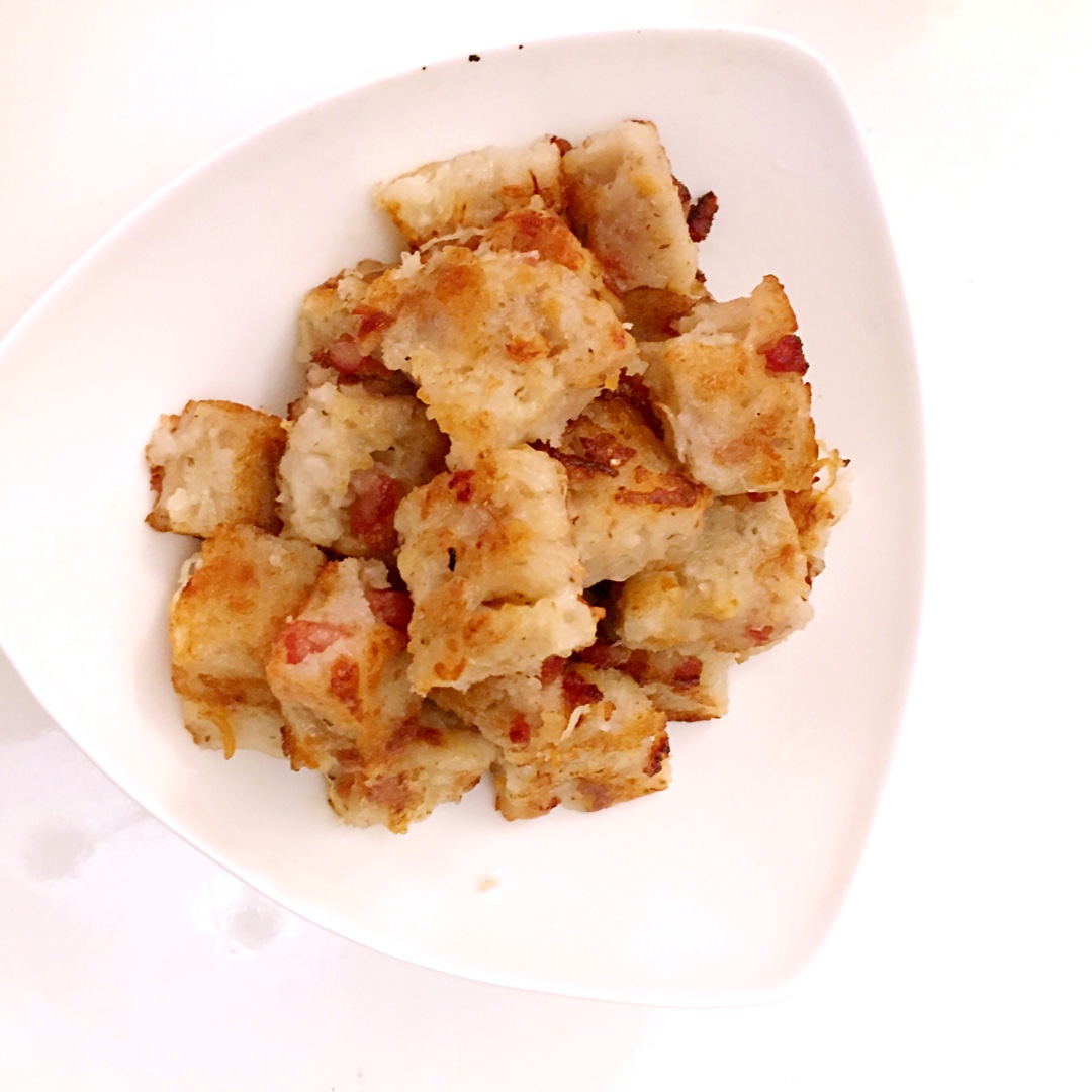广式腊味萝卜糕