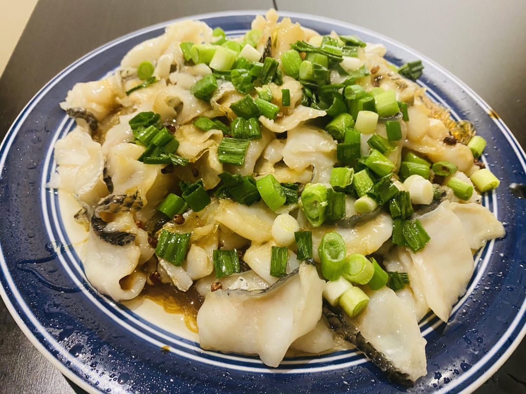 10分钟就好的葱香黑鱼片