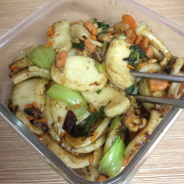青菜肉丝炒年糕