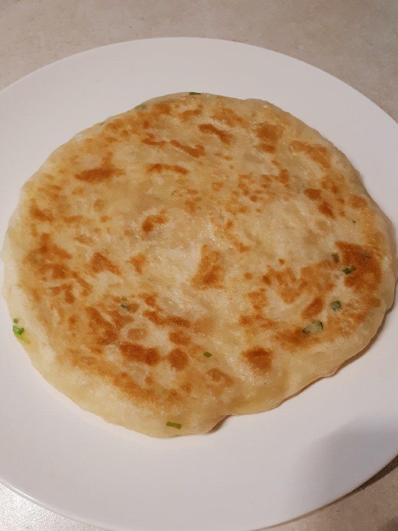 葱花大饼、蓬松柔软又简单的大葱烙饼
