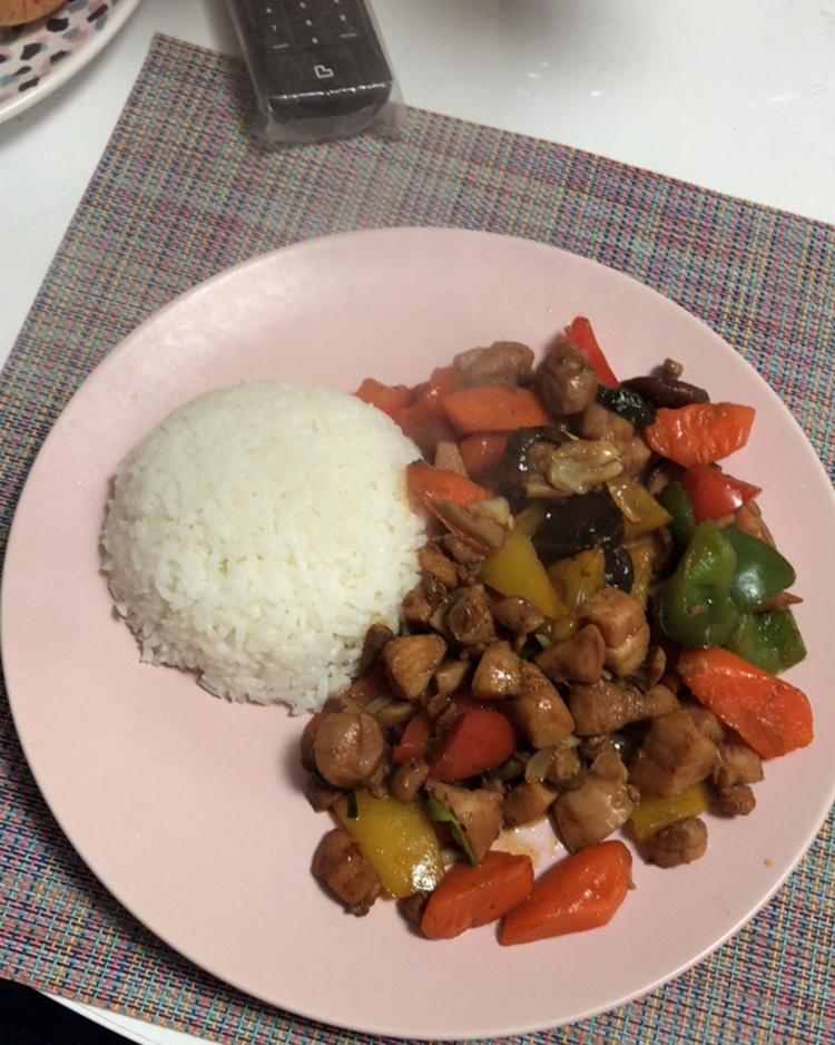 家常黄焖鸡