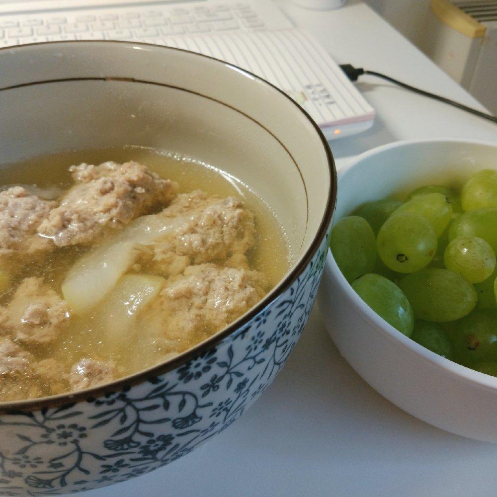 夏天不可错过的家常味--冬瓜丸子汤