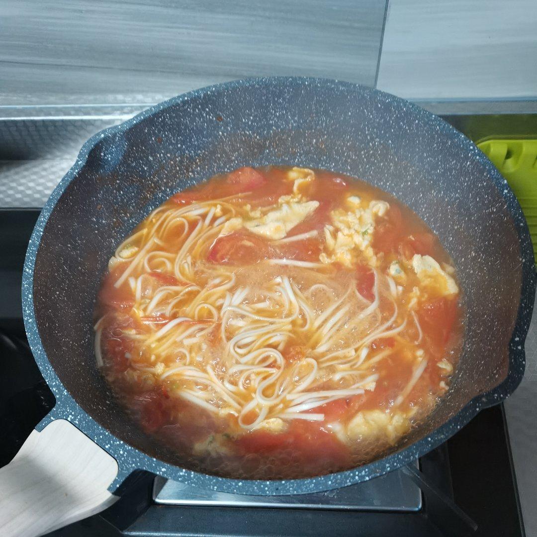 西红柿炒蛋焖面