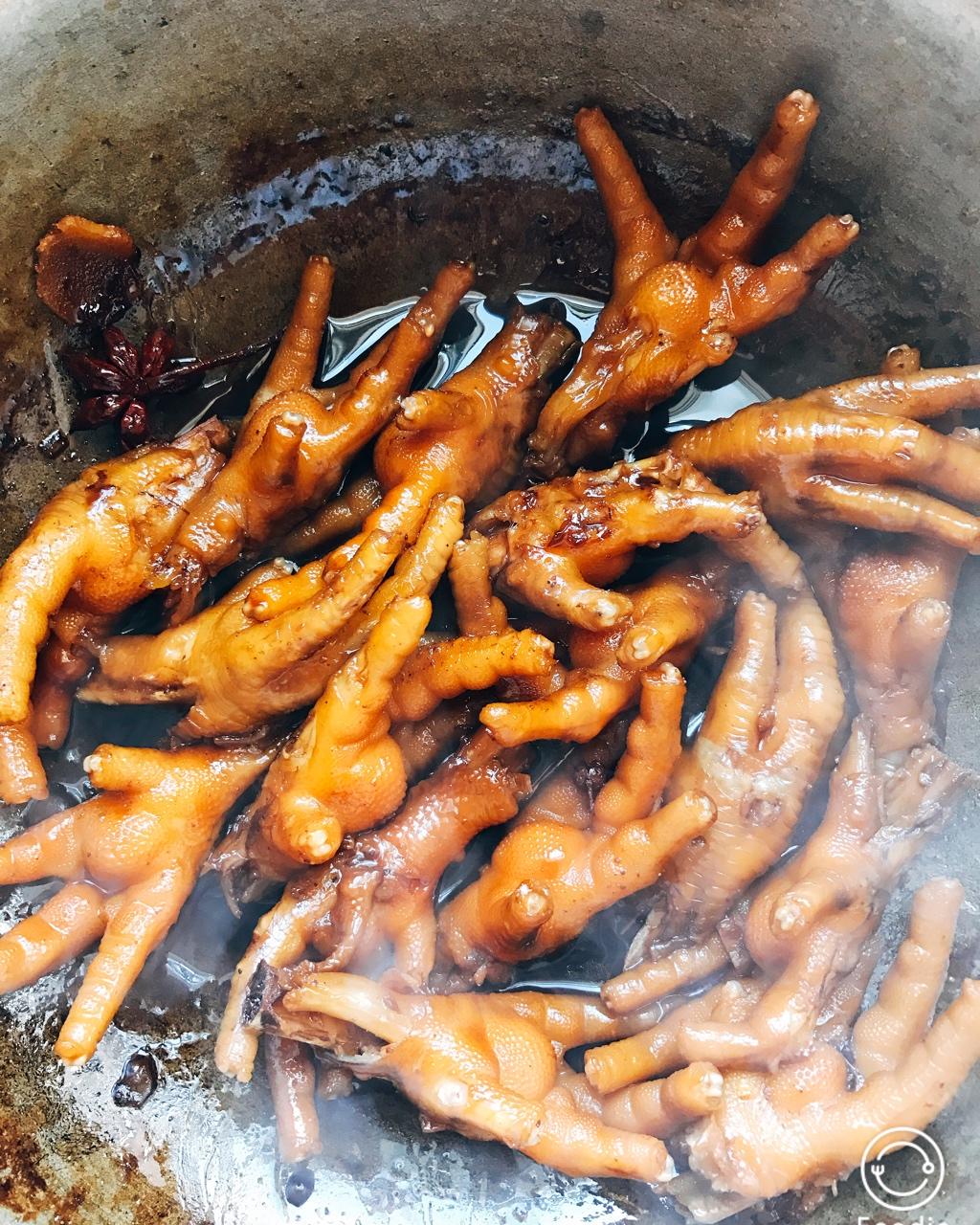 秘制红烧鸡爪
